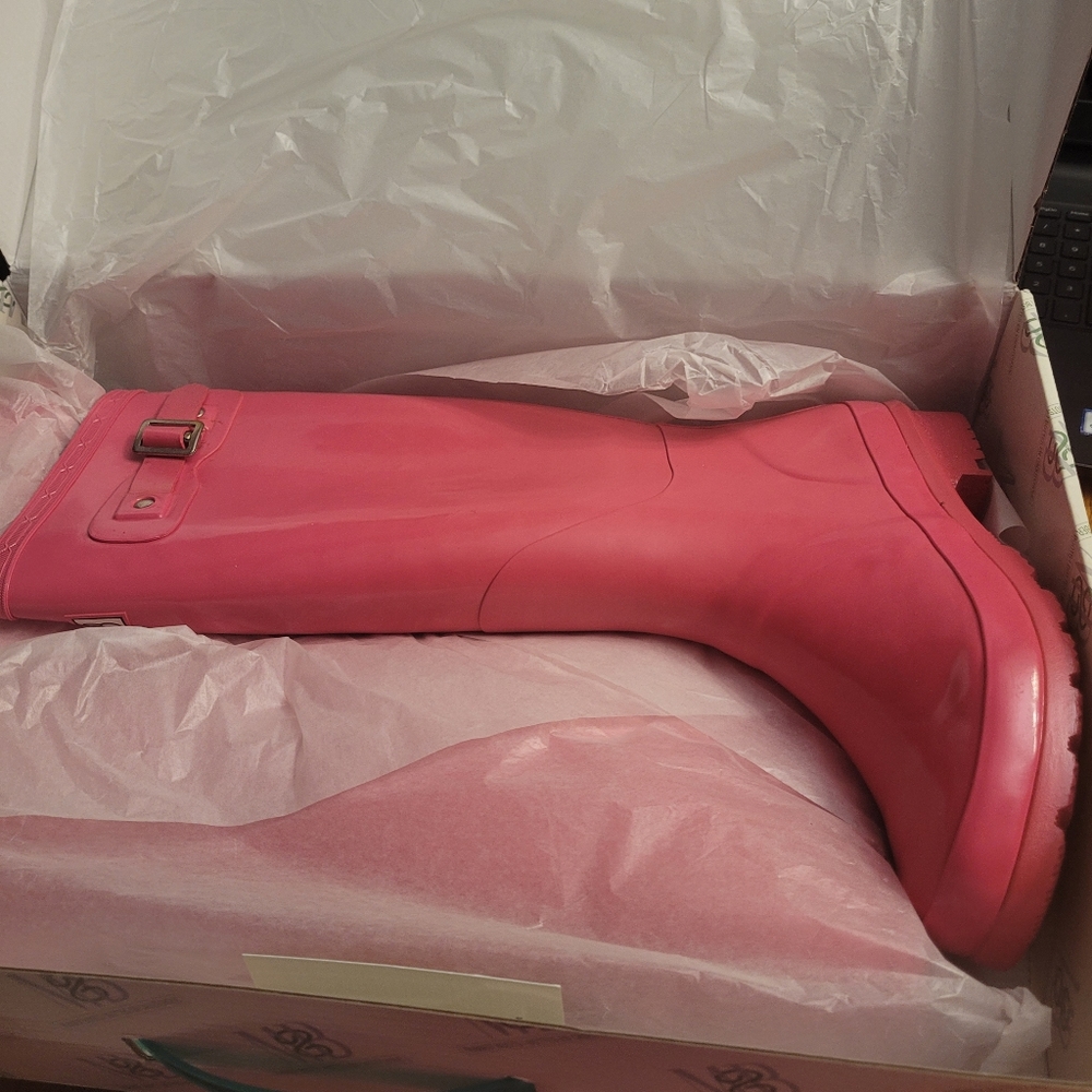 Ladies rain boots